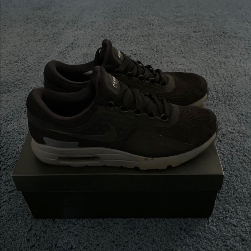 Nike air max zero men’s size 9.5